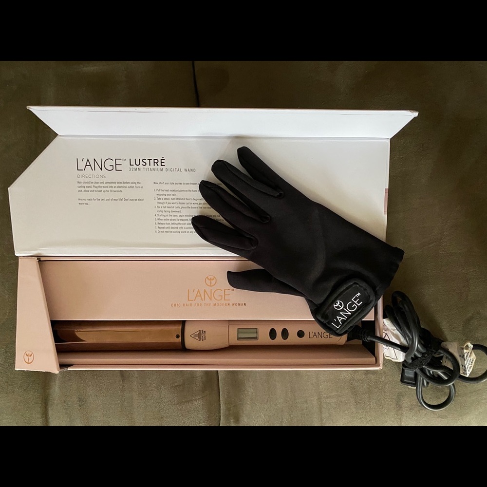 L’ange 32mm Lustrè Titanium wand and glove